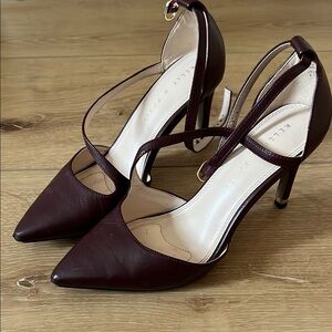 KELLY & KATIE Burgundy Women's Heels